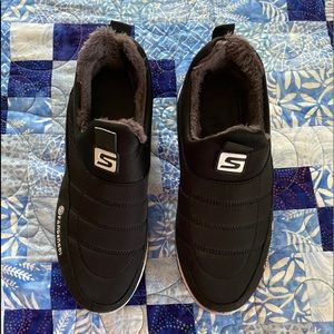 Fleece lined Tennis shoes